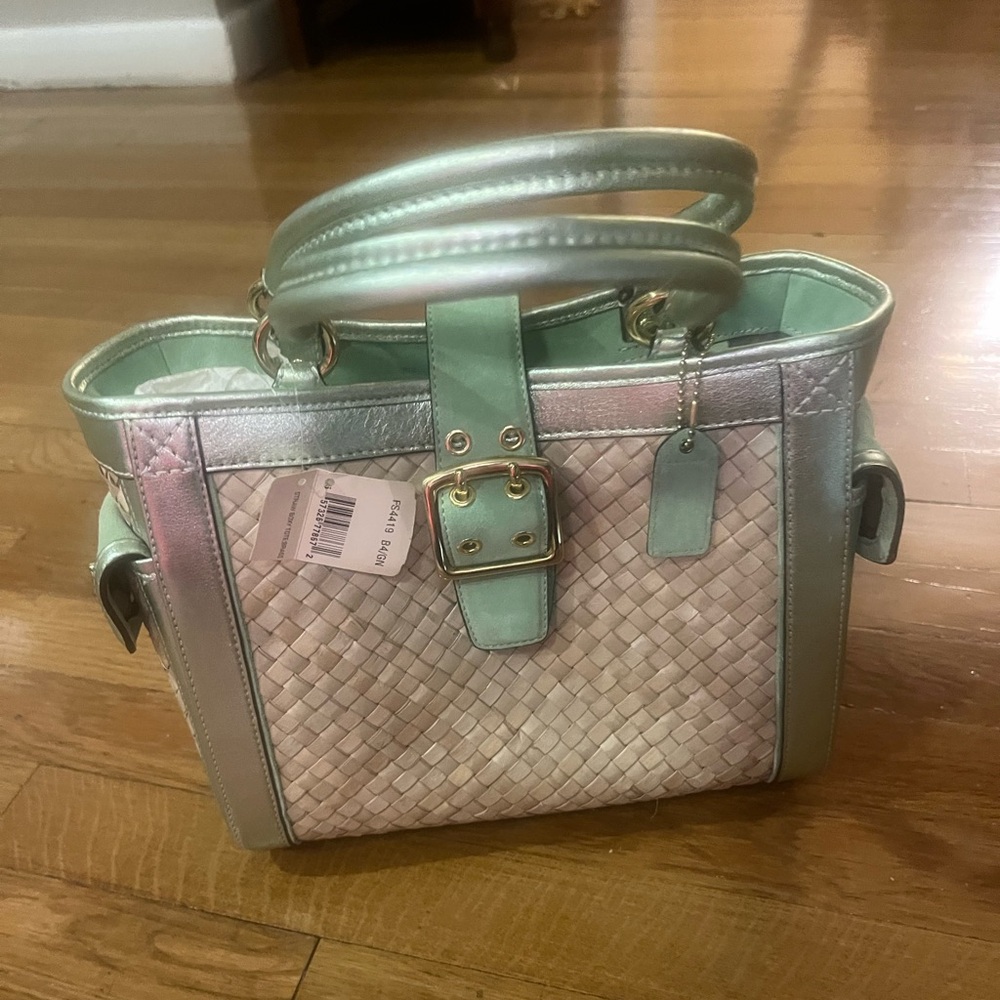 NEW WITH TAGS Vintage COACH Straw Boxy Tote: Brass
